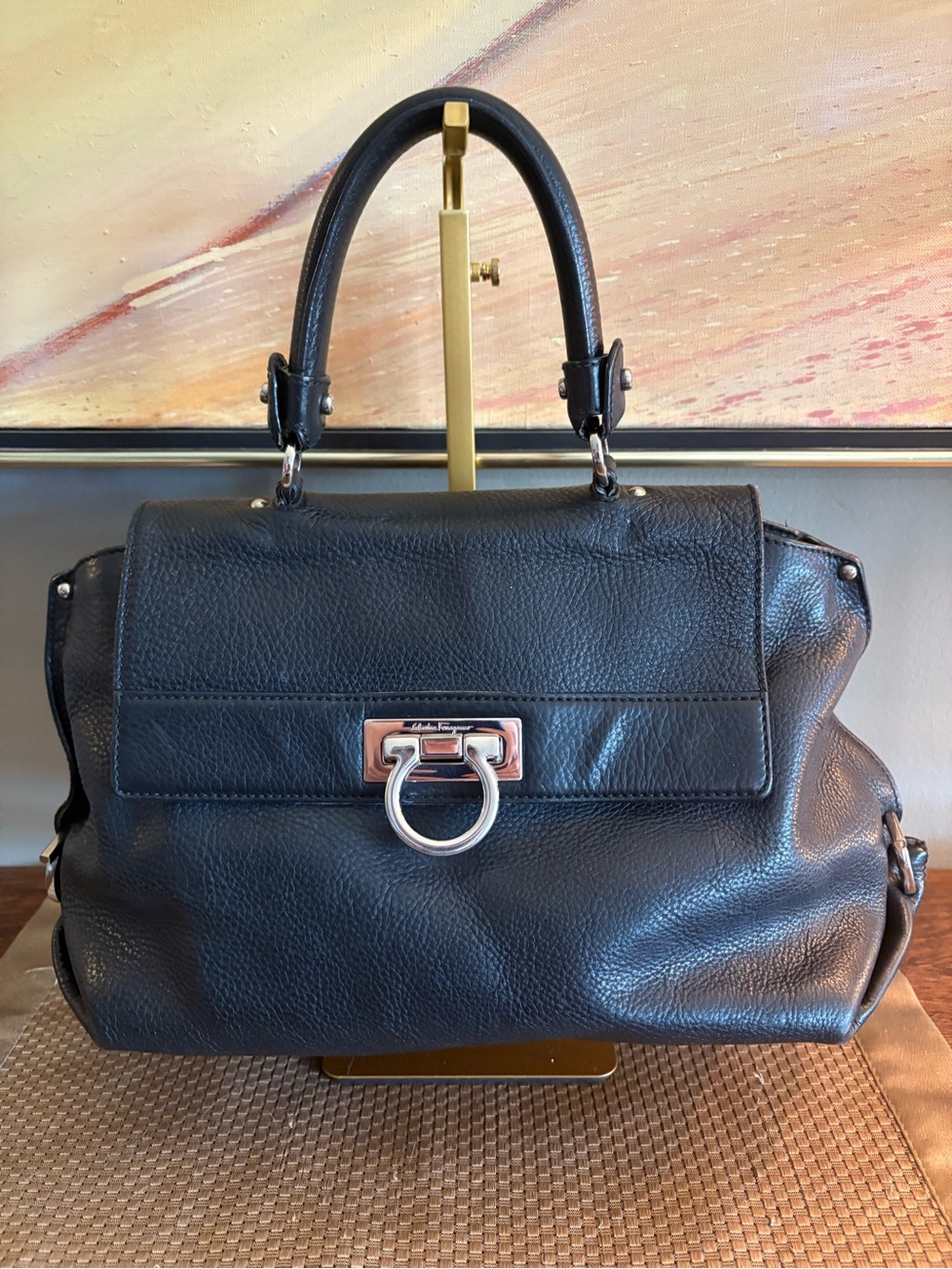 Small Ferragamo Black Pebble Leather Sofia Shoulder Handbag Made In Italy